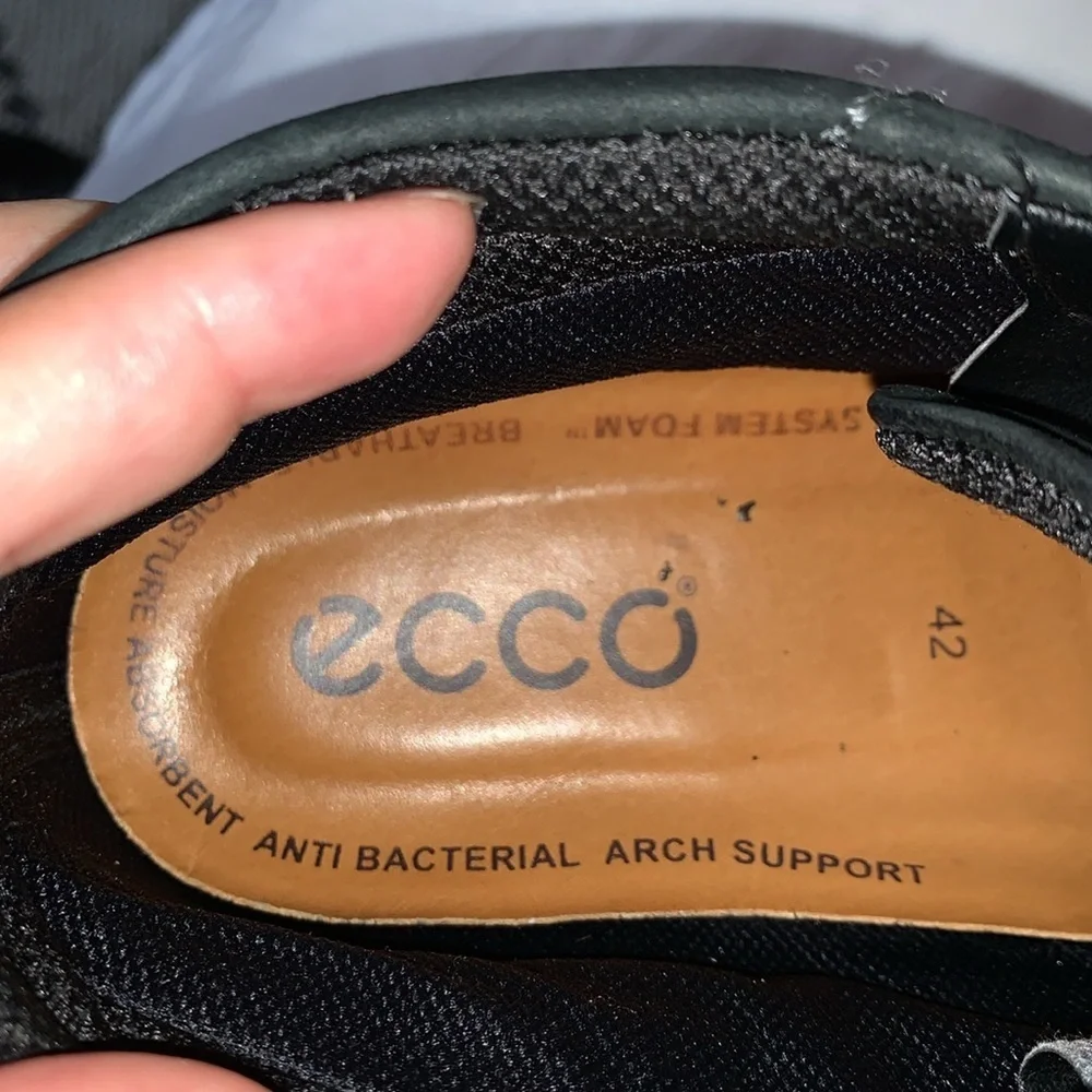 Gently Loved Mens Mid Calf Lace Shoe by ECCO